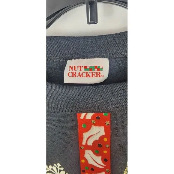 Vintage Nutcracker Sweater Adult XL Christmas Tree Santa Reindeer Snow - Picture 3 of 4